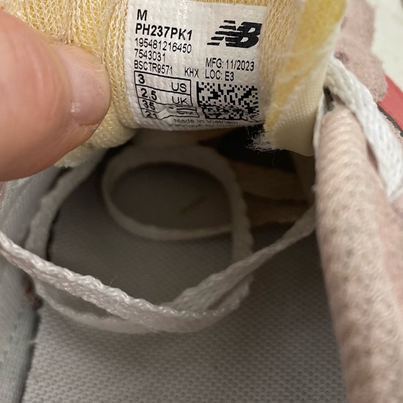 Girls New Balance 237 Bungee Athletic Sneakers Pink Orange White Size Girls 3Y - Picture 7 of 9
